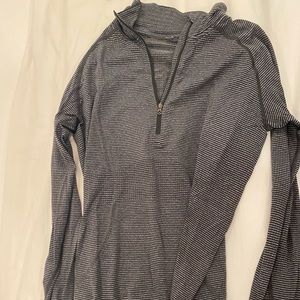 Quarter zip lululemon
